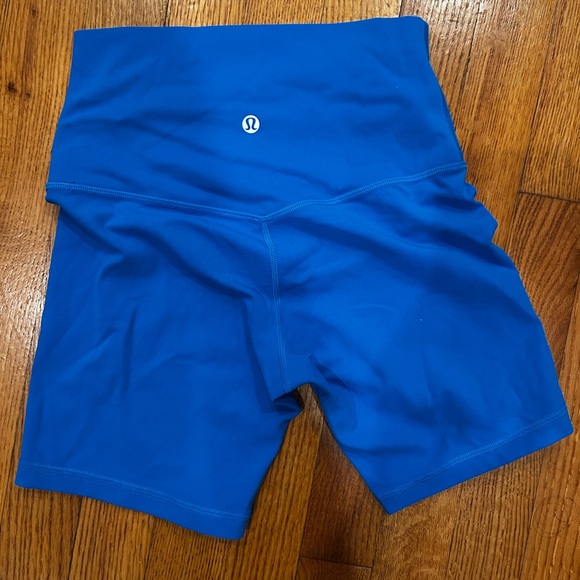 Lululemon Align High Rise Short 6” - Picture 3 of 5